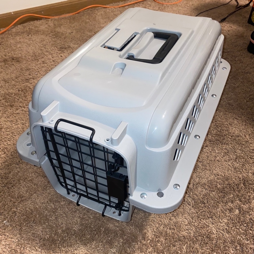Small Dog Kennel